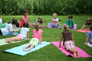 outdoor kids yoga